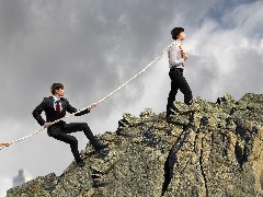 競爭戰(zhàn)略策劃之大布局戰(zhàn)略結(jié)構(gòu)化優(yōu)勢提升六法(上)