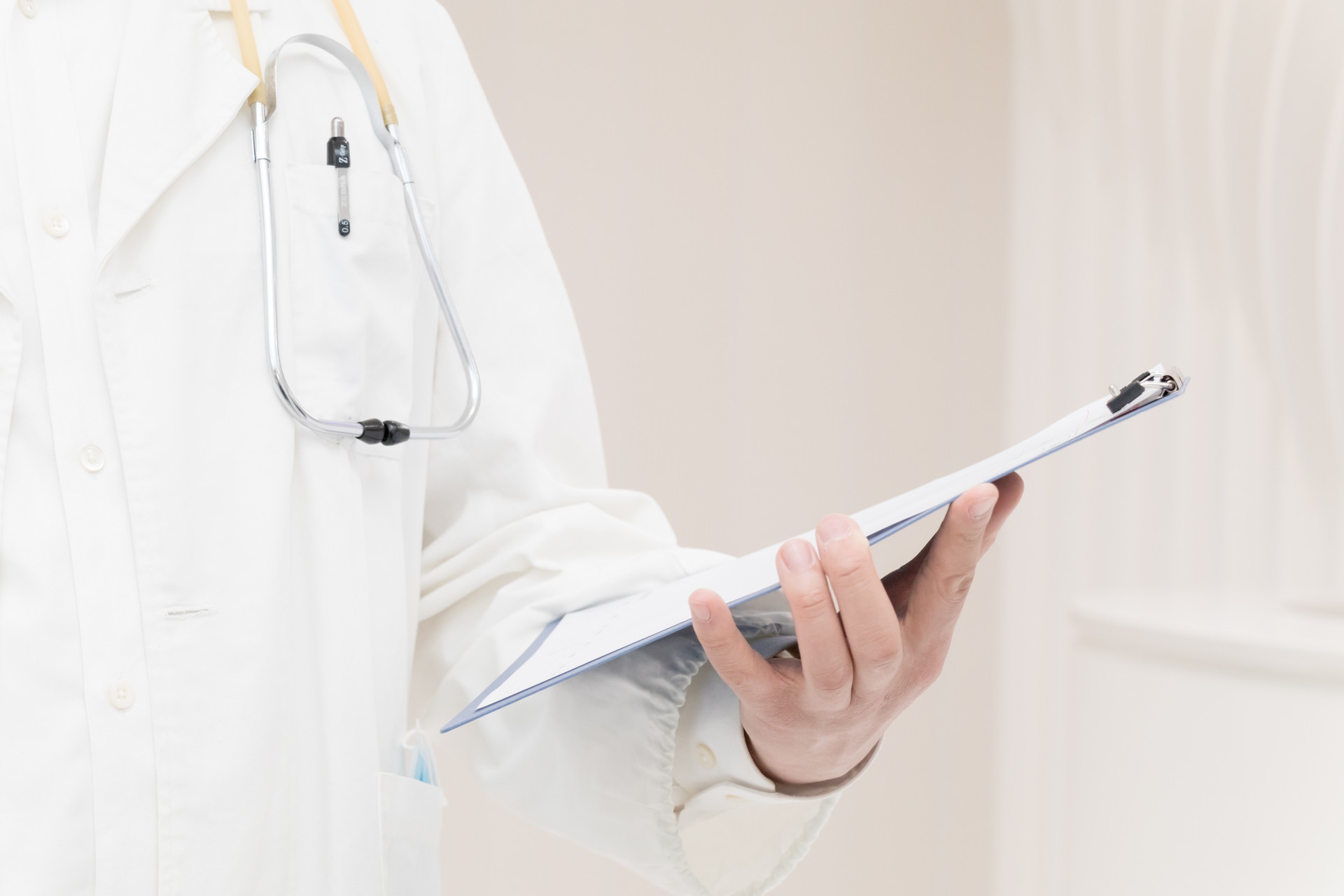 消費(fèi)醫(yī)療策劃之三重醫(yī)療需求強(qiáng)拉升